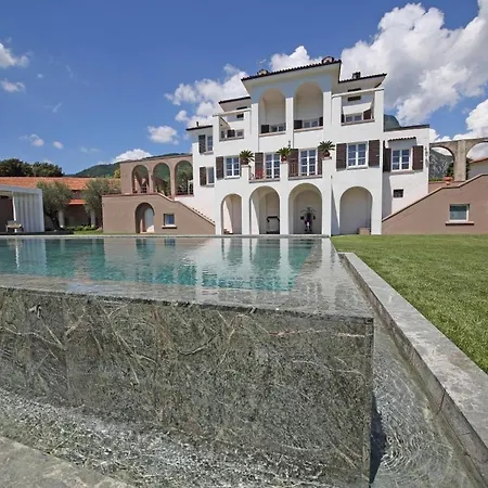 Villa Valli Sleeps 8 With Pool And Wifi *