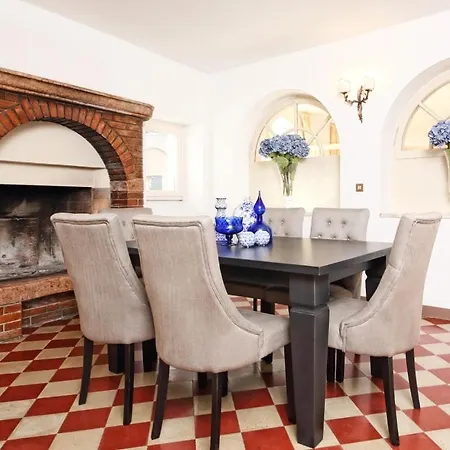 Valli Sleeps 8 With Pool And Wifi Villa Pulciano