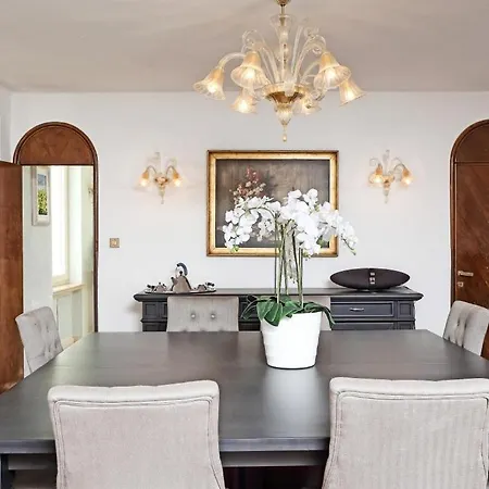 Valli Sleeps 8 With Pool And Wifi Villa